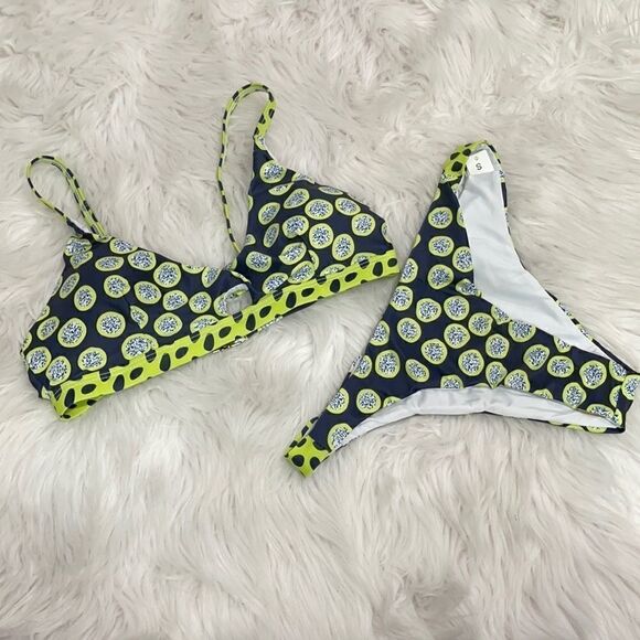 𝅺NWOT Patterned Bikini Sz S - Picture 1 of 16